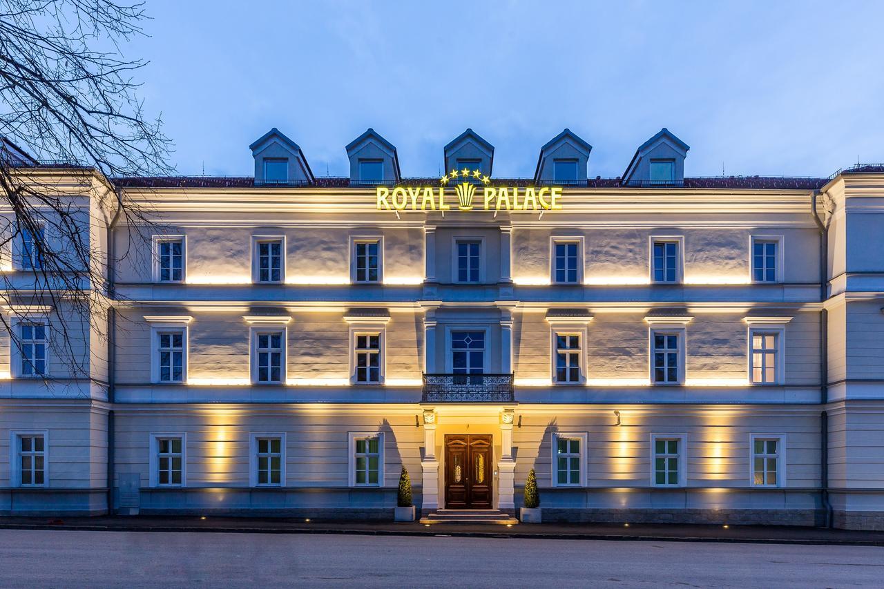 Royal Palace Turčianske Teplice Exterior foto